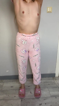 Papà so che ami le mie tette e il mio bel culo :)