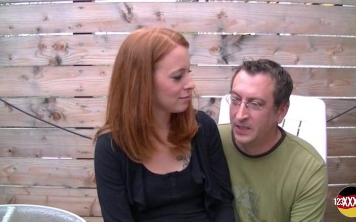 123XXX - 100% Amateurs: Najlepsza zabawa jest zawsze na twardym kutasie