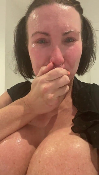 Sophie James: Extrême ruine de la salive couverte de visage