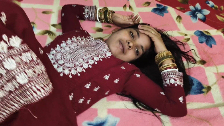 Nikku: Eu fodo pela primeira vez minha esposa sexy e gostosa...