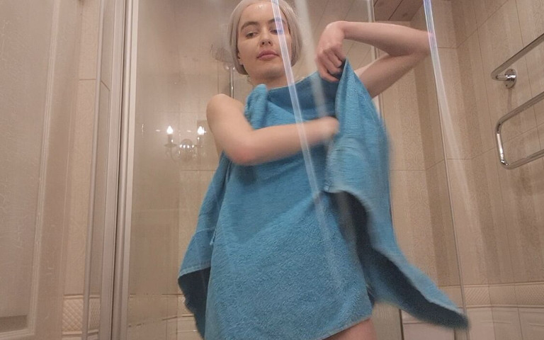 A Stepmother's Cruel Assessment of Your Dickie - Sph (Fashion model is my fetish) A Stepmother's Cruel Assessment of Your Dickie - Sph (Fashion model is my fetish)