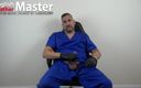 English Leather Master: 라텍스 장갑의 스와핑과 순결의 의사