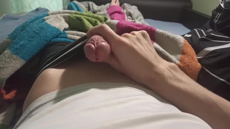 Pasha: सुबह में, आदमी ने थोड़ा झटका देने का फैसला किया