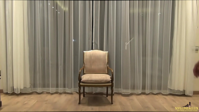 Nylondelux: Fantasy villa serie sborra sul mio culo e dita dei...