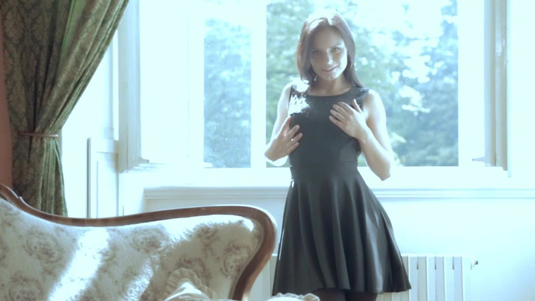 Lesbian Illusion: Süper model lezbiyenlerin büyük mücadelesi!! - (Meydan Okuma #02)