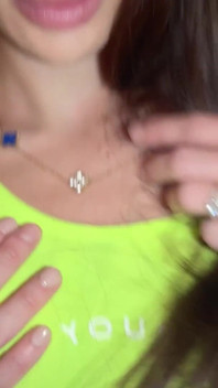 Il Mio Fiore Seducente E Affamato Nicole Love Sta Aspettando La Pioggia