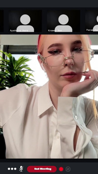Všichni viděli, jak mě můj přítel šuká v zoomu - Mollyredwolf