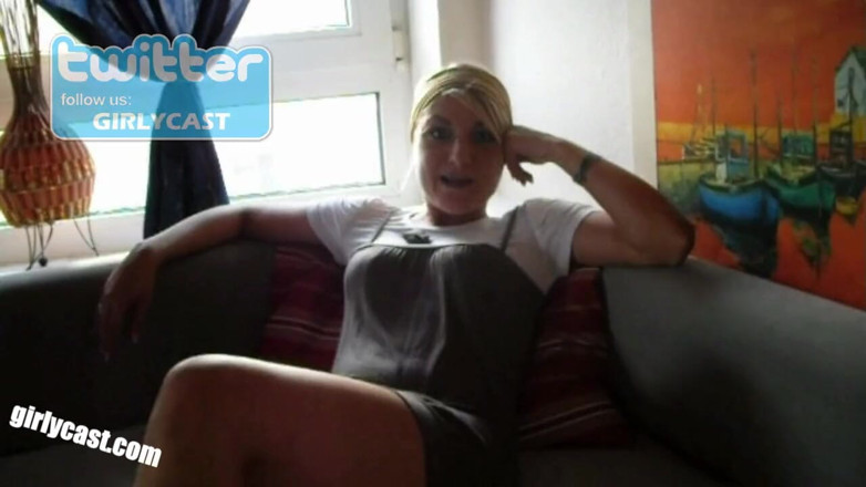 Girlycast: Video seks pribadi pertama Sweet Nina