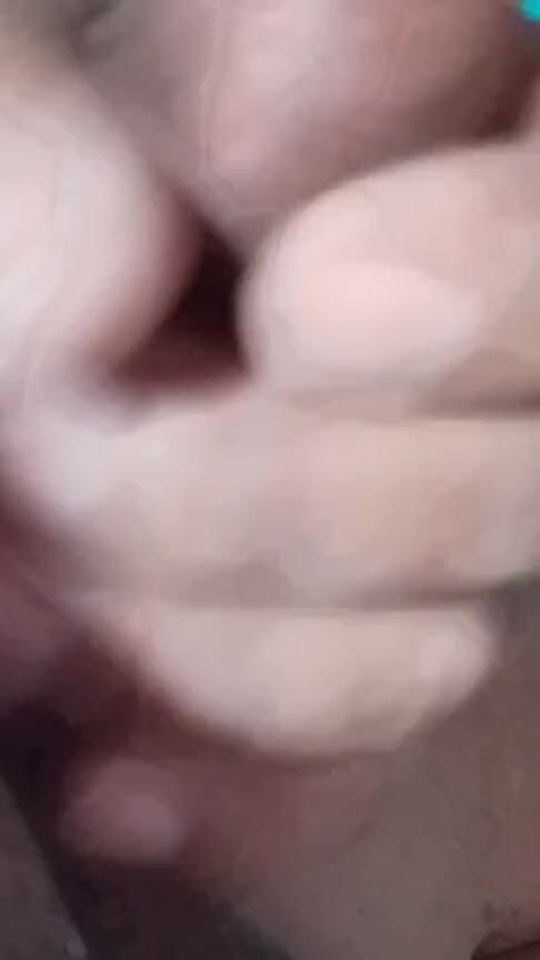 Hot Masturbate (Pabuc) Hot Masturbate (Pabuc)
