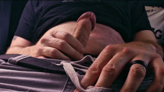 Beard Punk: उभयलिंगी लंड हिलाने के निर्देश मेरे साथ वीर्य