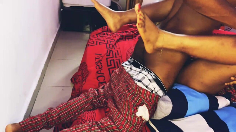 Kpekus Tv: Dersten Önce Üvey Kız Kardeşimle Şenlik