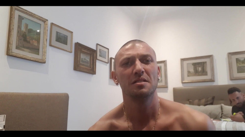 Boy jerking off: Lelaki ini Memukul Pantat Saya