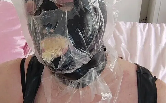 Nottstvslut: Condom Eating Cum Pig