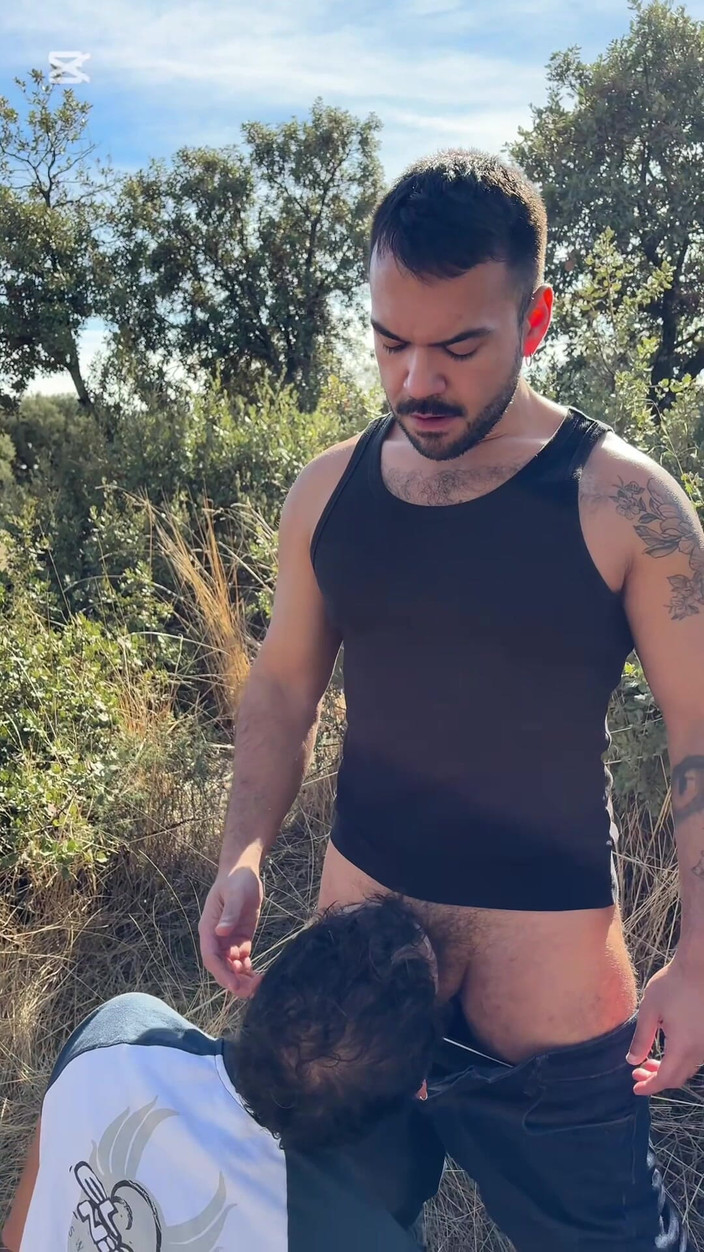 Mr. Pentacle: Močila jsem a skončila jsem s jeho penisem v puse