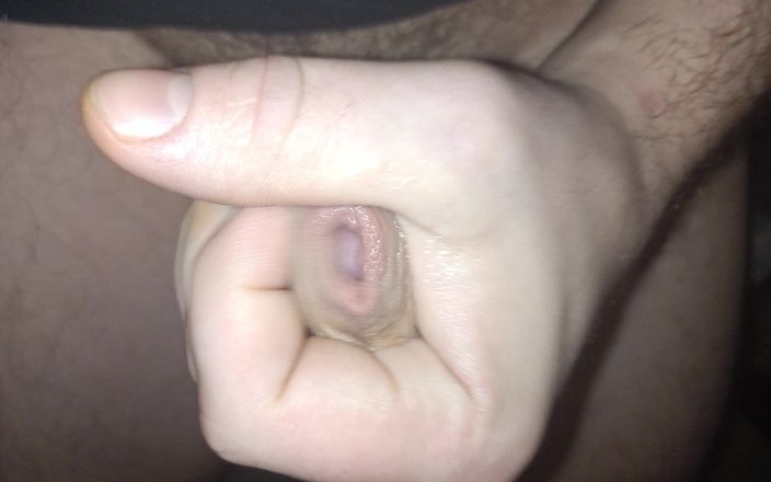 Uhri: Closeup masturbation uncut cock #2