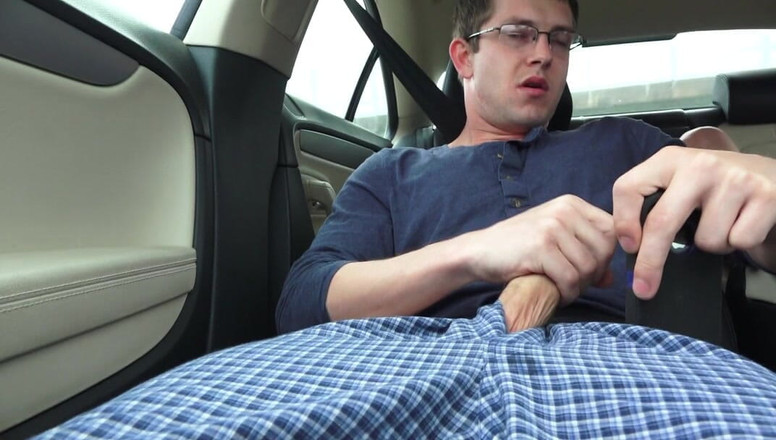 Colby Knox: 公路旅行乐趣