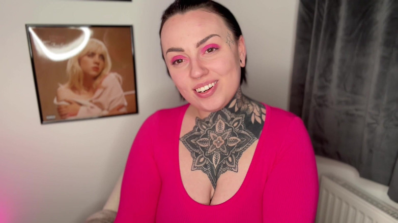 Miss Valentina: Elle achète mon cadeau d’anniversaire