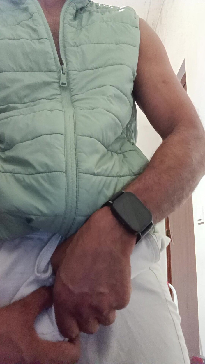 Boy top Amador: I Went to the Supermarket Like That, and People Kept...