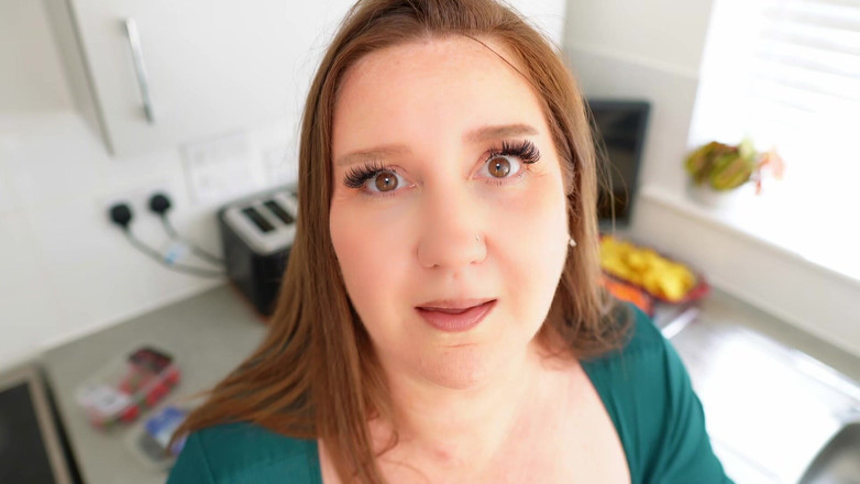 Harley Taboo: Chov vašich nejlepších přátel nevlastní mámy - část 2 HD