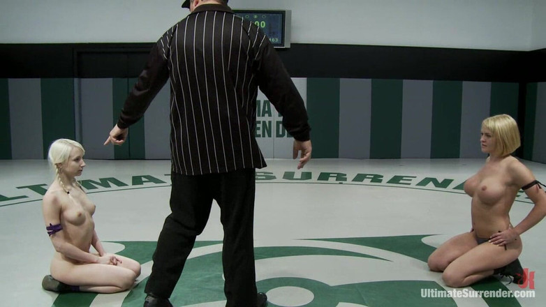 Ultimate surrender by Kink: Ashely "la fata" Jane (0-2) Vs Krissy "la fata" Lynn (0-2)