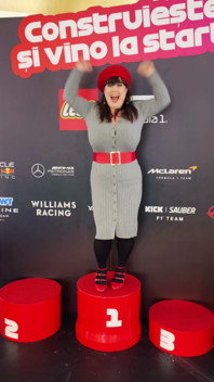 Solo Woman