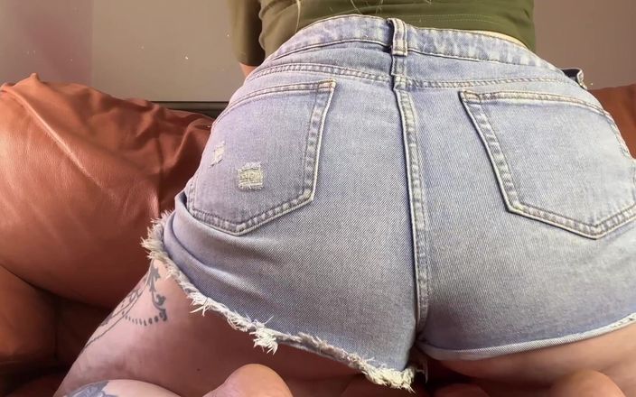 Kisicaxx: Adore mon cul