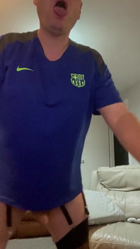Baju bola sepak biru saya dengan stoking