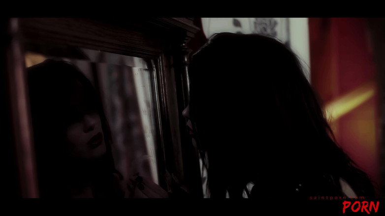 SaintPorn: Loz Lorrimar Can't Hanlde Trashy Men