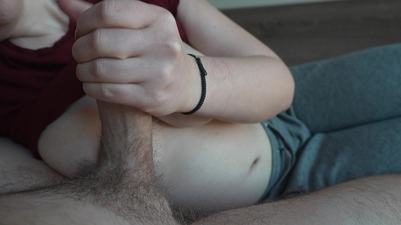 Kessieyoy: Ma femme à forte poitrine est la déesse des branlettes