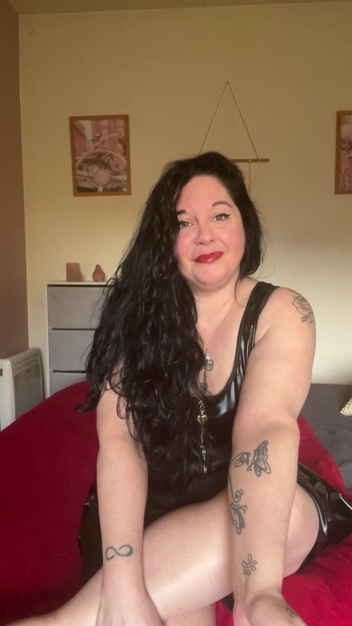 Maitresse Clara: Você nunca será bom o suficiente para mim