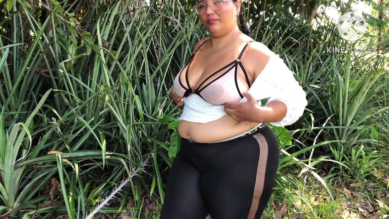 Lexly_16: 야외에서 돈을 위해 나를 따먹는 낯선 남자