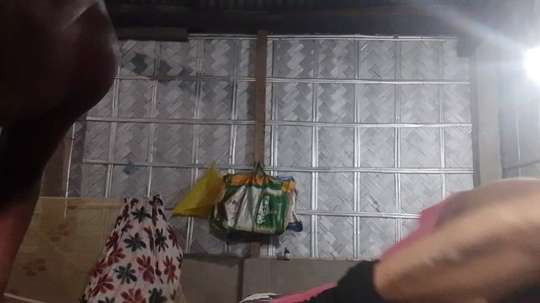 Masuuma Aktaaar: Video seks panas istri dan suami assam jurhate india