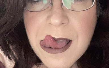 Elianna: Elianna boşalmanı istiyor