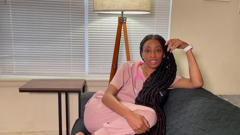 Pink Foxx: Lancapan, pakaian masin selepas peralihan panjang