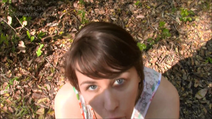 Princess Leia: Deep forest blowjob with stepdad