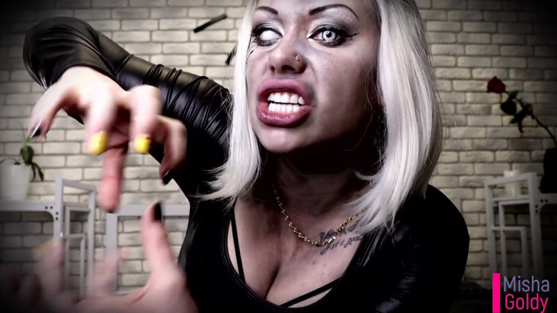 Goddess Misha Goldy: Maximum de tourment dans tes propres pervers !