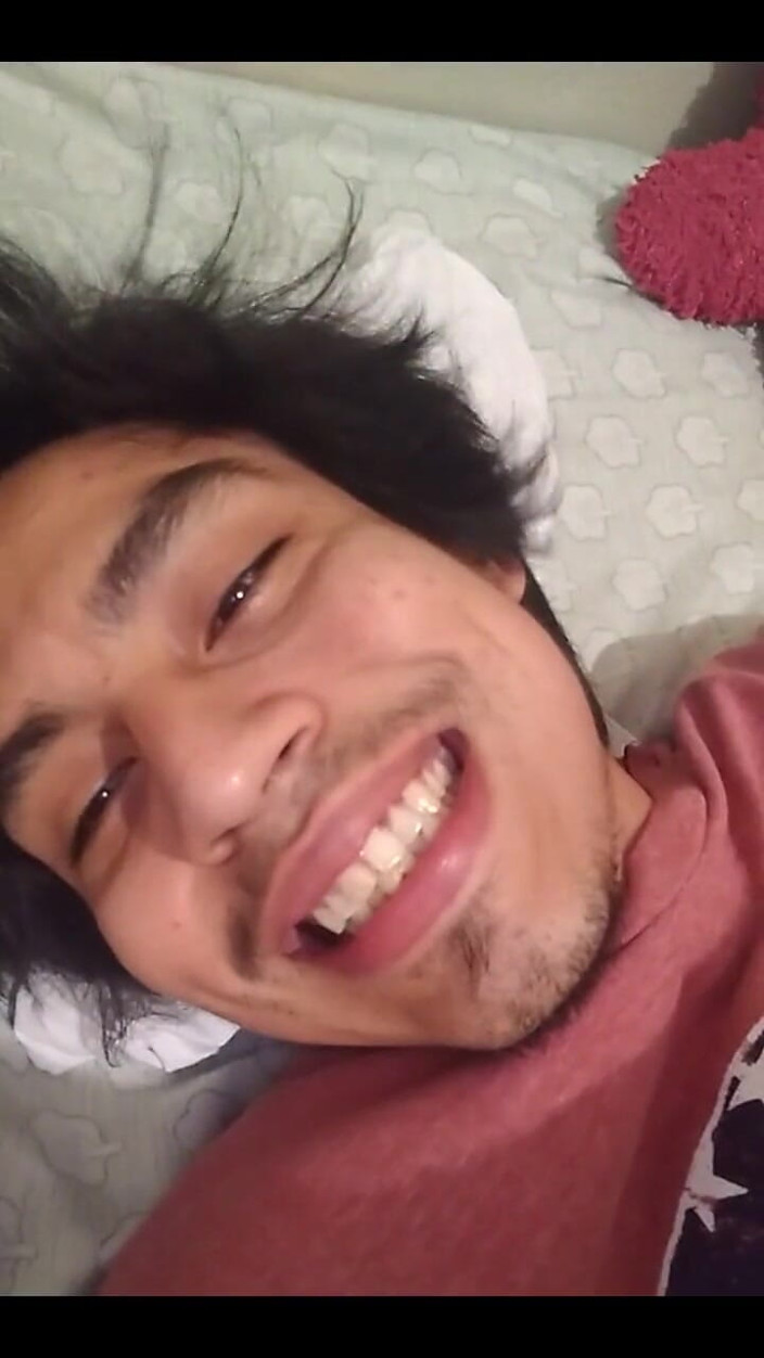 AlexAlejandro13: 和我一起度过这个炎热的夜晚