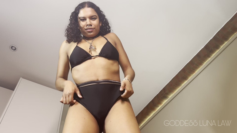 Goddess Luna Law: Sudut pandangan pertama penderaan telur - Femdom eboni