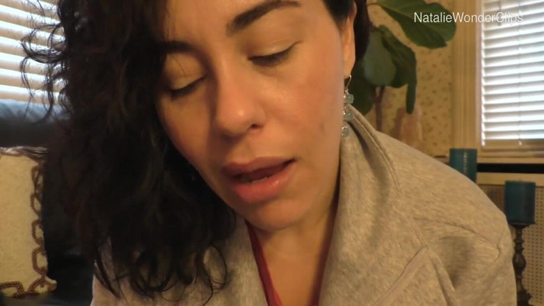 Natalie Wonder: A milf presa