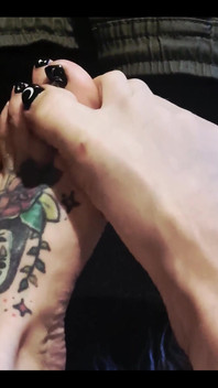 A Treat for My Foot Lovers... I'm Craving Toe Sucking so Bad.