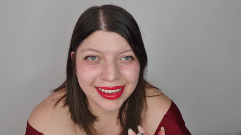 Alice H: Fumer en gros plan