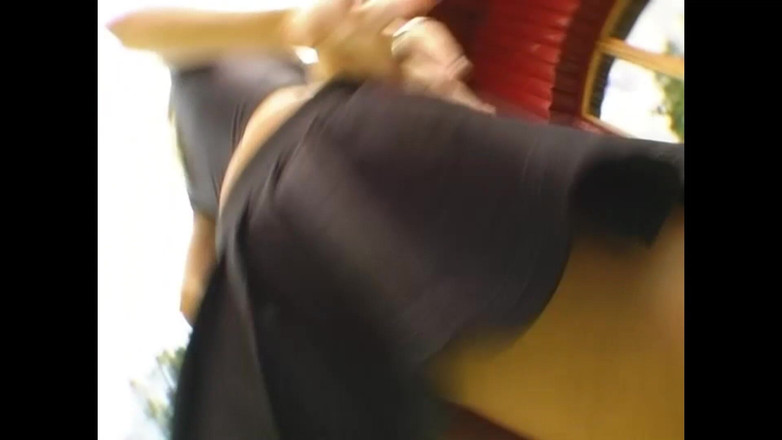 Cruel Media TV: Mladá a sexy Jasmine Rouge do zadku