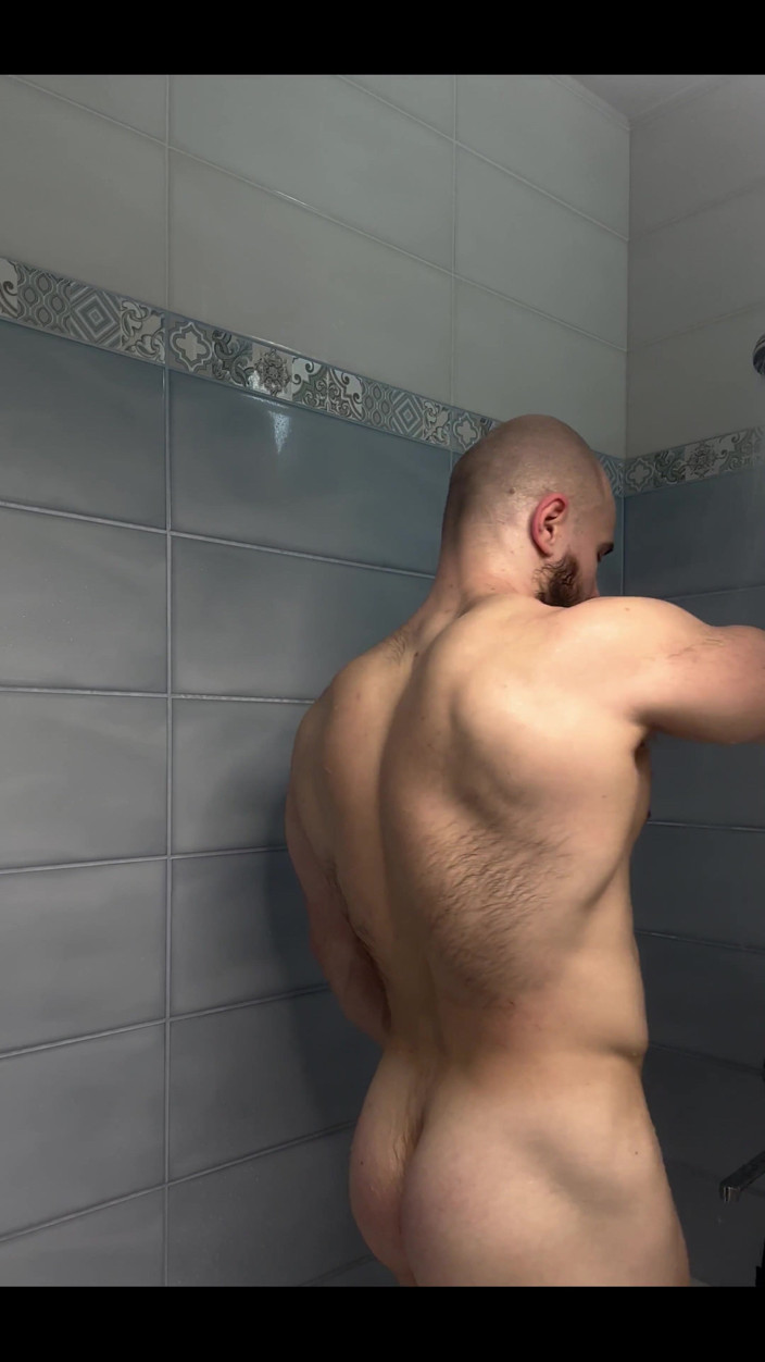 Mister Stone: Musculoso