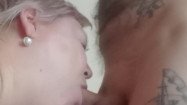 Zona901: Takes a deep blowjob and gets a mouthful of cum #6