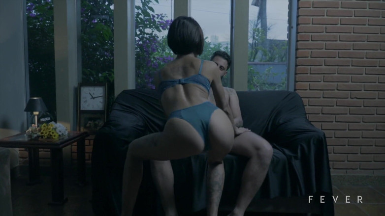 Fever Films: Este futută tare după dezbrăcare și perfectă preliminară