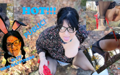 Toilet Mommy: Anální kolík v zadku s vodítkem chčije na pařez v...