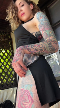 No Panties Surprise Reveal