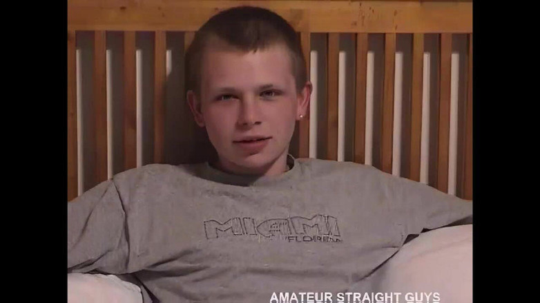 Jay's Amateur Straight Guys: David, étalon droit original du Lincoln City, se fait jouer - remasterisé...