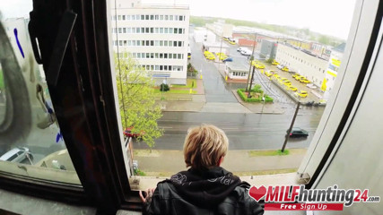 MILF Hunter 24: The MILF hunter bones a skinny MILF in an abandoned...