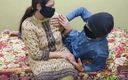 Sweetie Khan: J’ai baisé ma copine étudiante pakistanaise trois fois grosse chatte